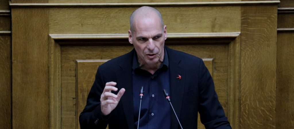 Γ.Βαρουφάκης: «Αυτό που ζούμε είναι ένα ριάλιτι σόου με αριθμούς – Να γίνει “κούρεμα” οφειλών»