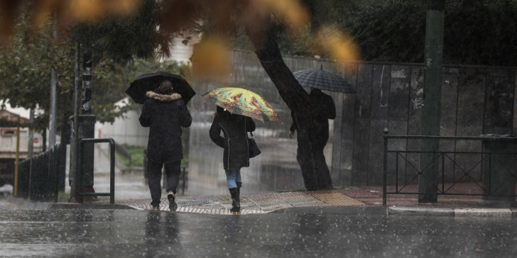 Χαλάει ο καιρός από το μεσημέρι – Ποιες περιοχές θα επηρεαστούν (βίντεο)