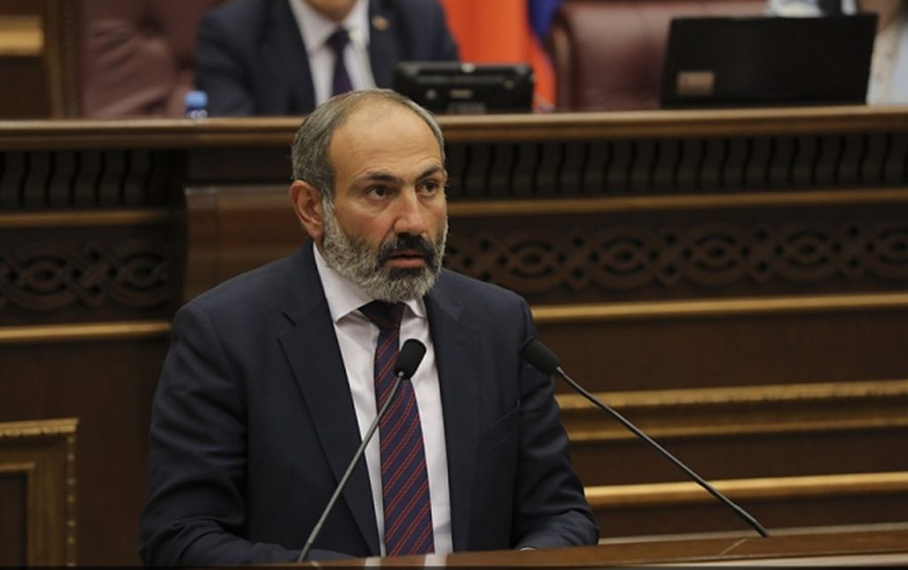 Ο πρωθυπουργός της Αρμενίας κατήγγειλε απόπειρα πραξικοπήματος (βίντεο)