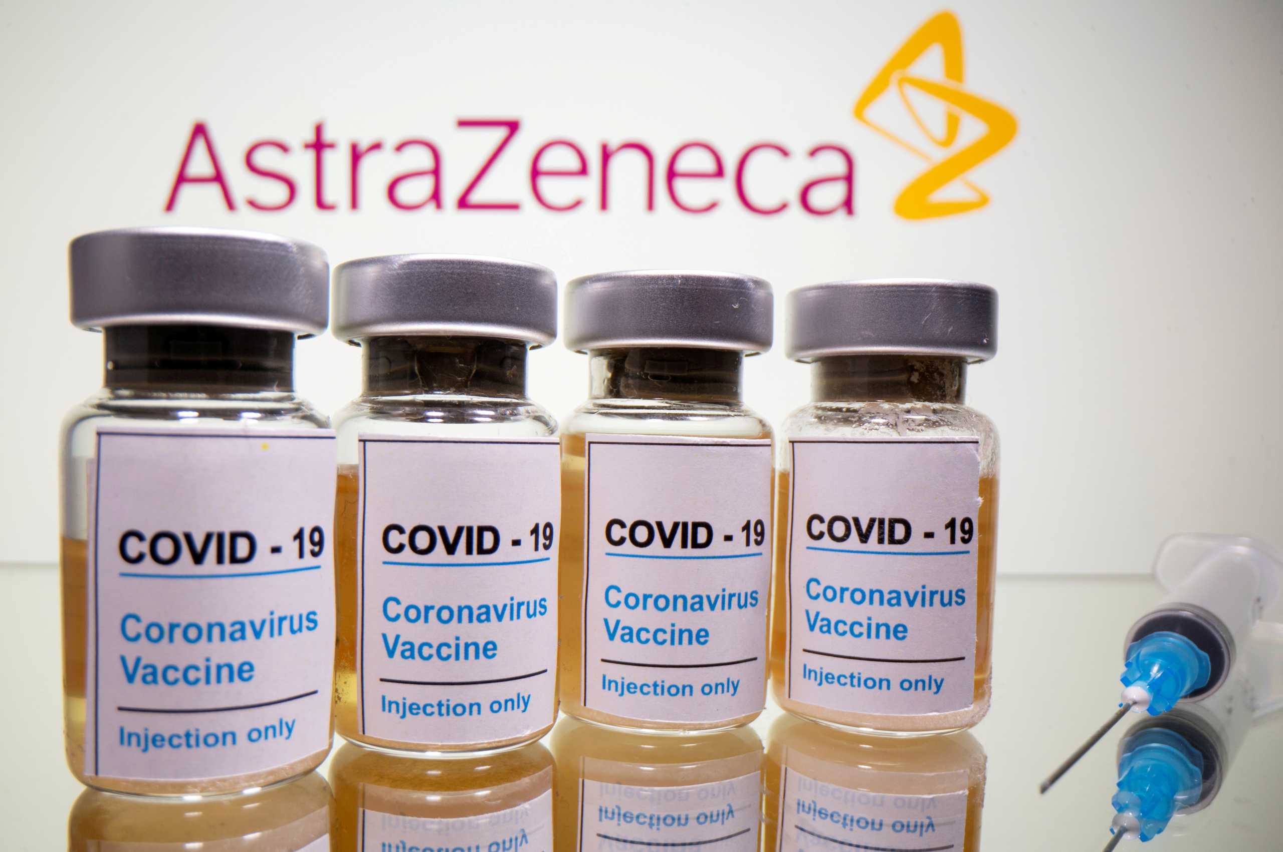 ΕΜΑ: Εξετάζει το εμβόλιο της AstraZeneca για θρομβώσεις – Να προστεθεί στις παρενέργειες η αλλεργία