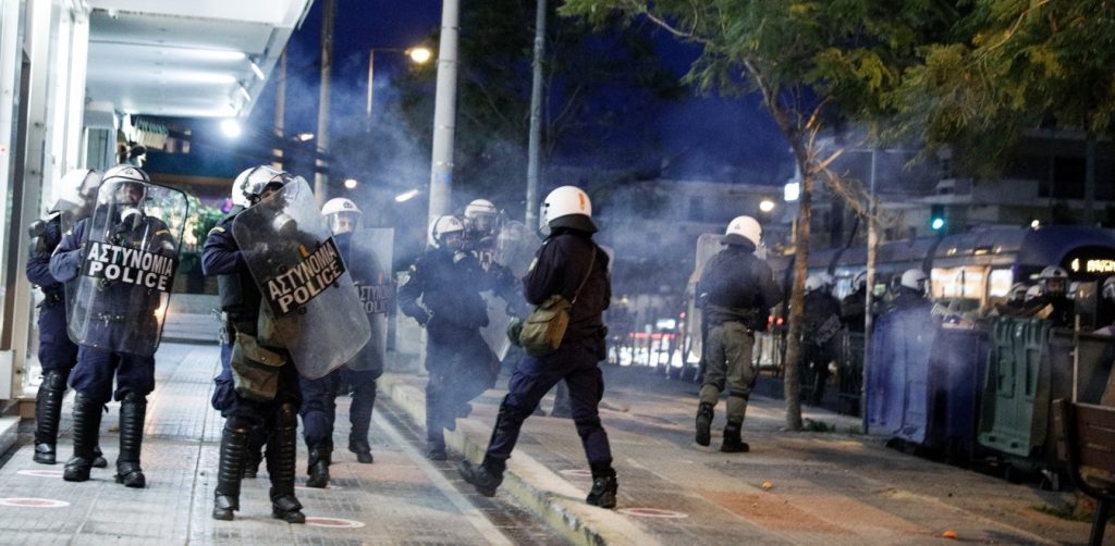 Νέα Σμύρνη: Καταγγελία για μέσα βία στη ΓΑΔΑ