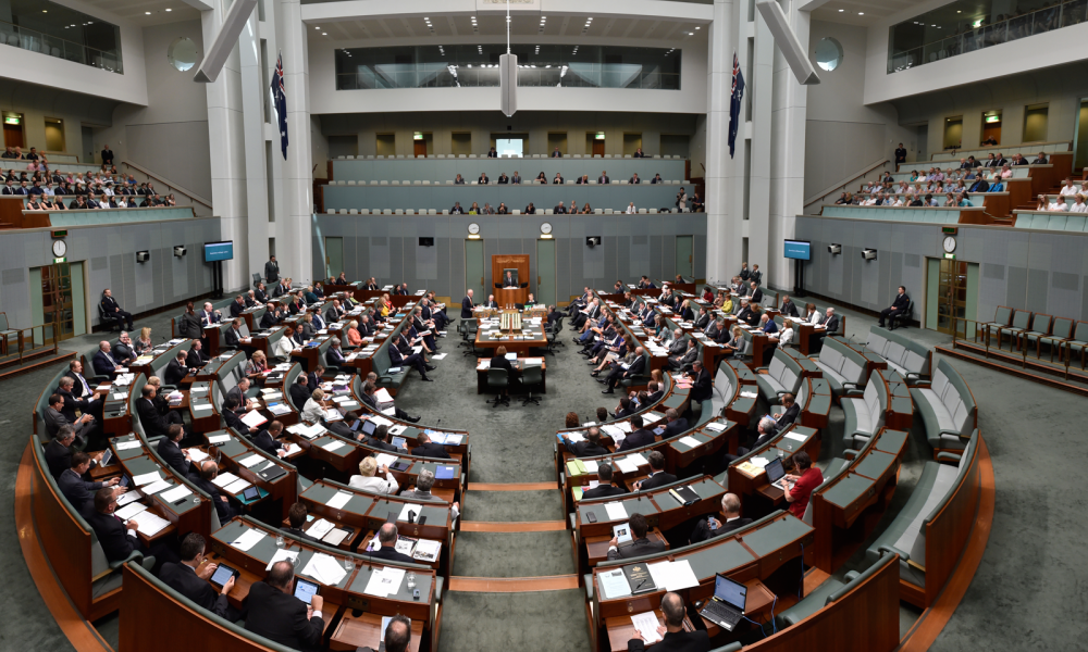 Αυστραλία: Υποβιβάστηκαν δύο στελέχη της κυβέρνησης μετά από καταγγελίες για βιασμούς