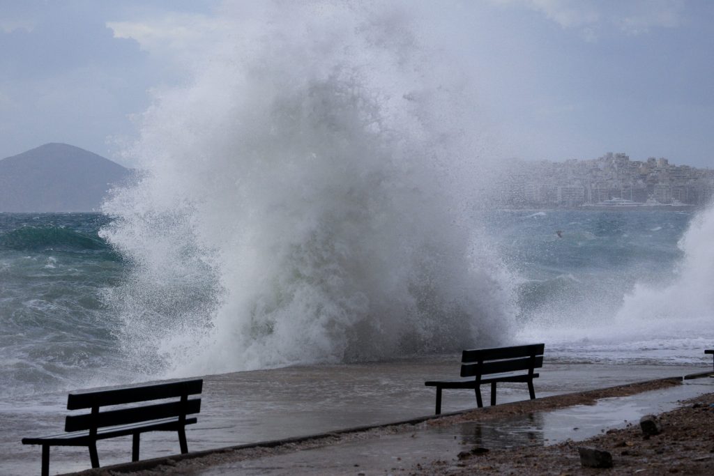 Πρόσκαιρη επιδείνωση του καιρού από αύριο – Ποιες περιοχές θα επηρεαστούν