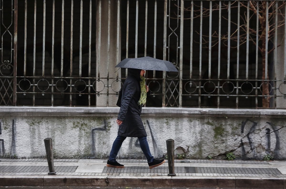 Καιρός: Έρχεται ψυχρή εισβολή με πτώση της θερμοκρασίας – Πόσο θα διαρκέσει