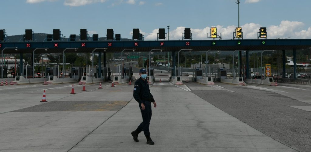 Σε πλήρη ασυνεννοησία η «κυβέρνηση λοιμωξιολόγων» – Τι είπαν Ν.Τζανάκης & Μ.Παγώνη για το Πάσχα στο χωριό