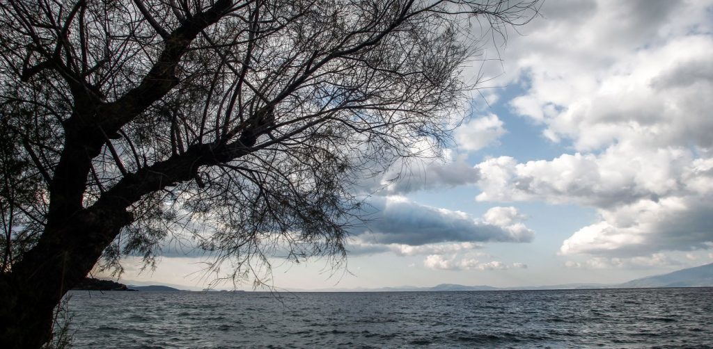 Καιρός: Στους 20°C ο υδράργυρος στην Αττική – Που θα σημειωθούν βροχές