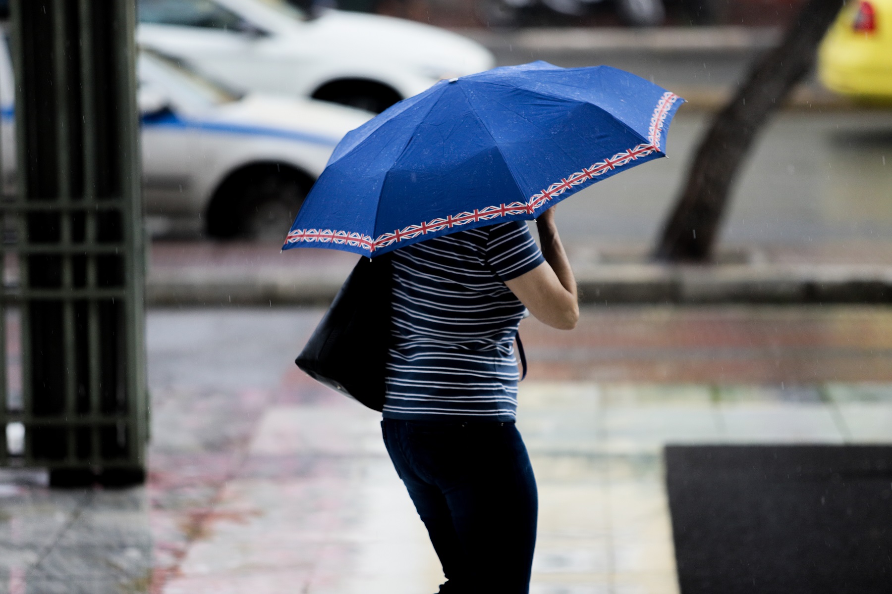 «Χαλάει» από την Παρασκευή ο καιρός – Που αναμένονται βροχές & καταιγίδες