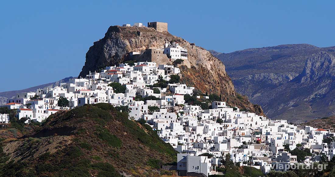 Θα σε «μαγέψουν»: Επτά ελληνικά νησιά με άπλετο πράσινο στις παραλίες τους