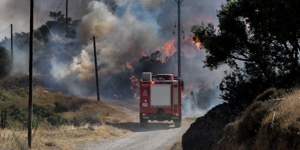 Συνελήφθησαν υπάλληλοι του ΔΕΔΔΗΕ για τη μεγάλη φωτιά στο Ηράκλειο