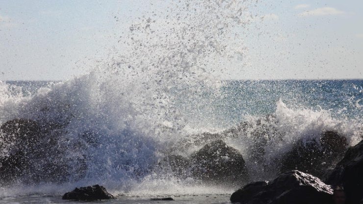 Καιρός: 38άρια και μποφόρ αύριο – Πού θα ρίξει χαλάζι