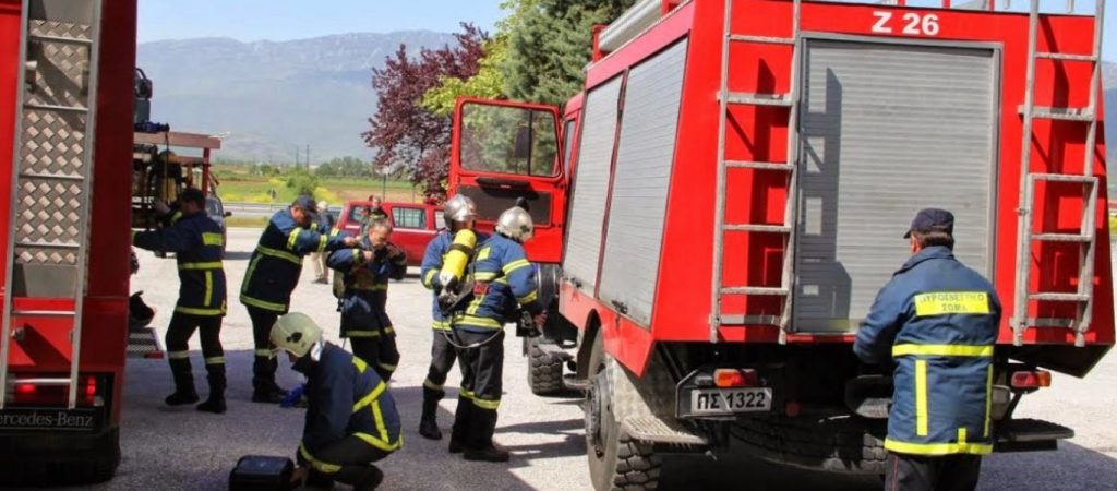 Φωτιά στο Αγρίνιο – Ισχυρές δυνάμεις σπεύδουν στο σημείο (βίντεο)