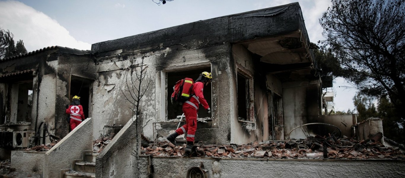 Φωτιές: 384 σπίτια κρίθηκαν προσωρινά ακατάλληλα & 346 επικίνδυνα για χρήση