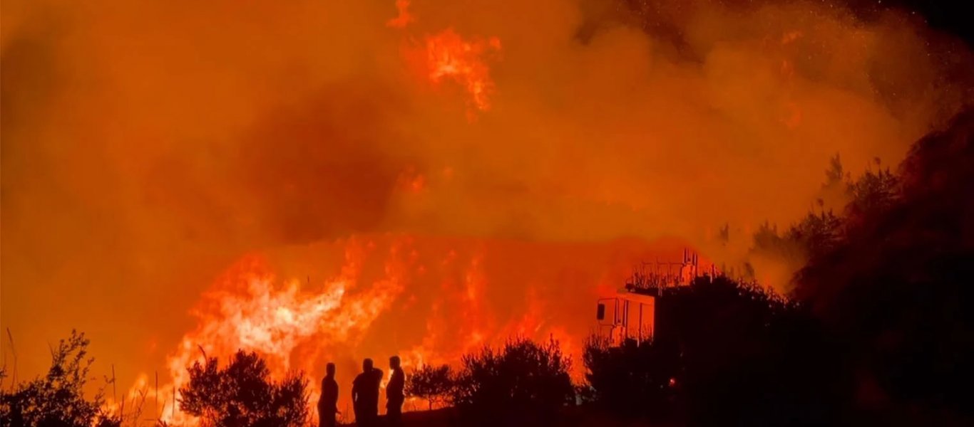 Υπό έλεγχο τέθηκε η πυρκαγιά στην Κερατέα – Δεν υπάρχουν αναζωπυρώσεις (upd)