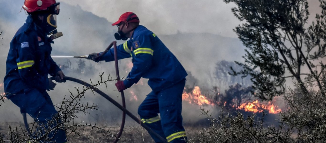 Μαίνεται η φωτιά στα Βίλια: Στη μάχη τα δύο ρωσικά μεγαθήρια «Ιλιούσιν»