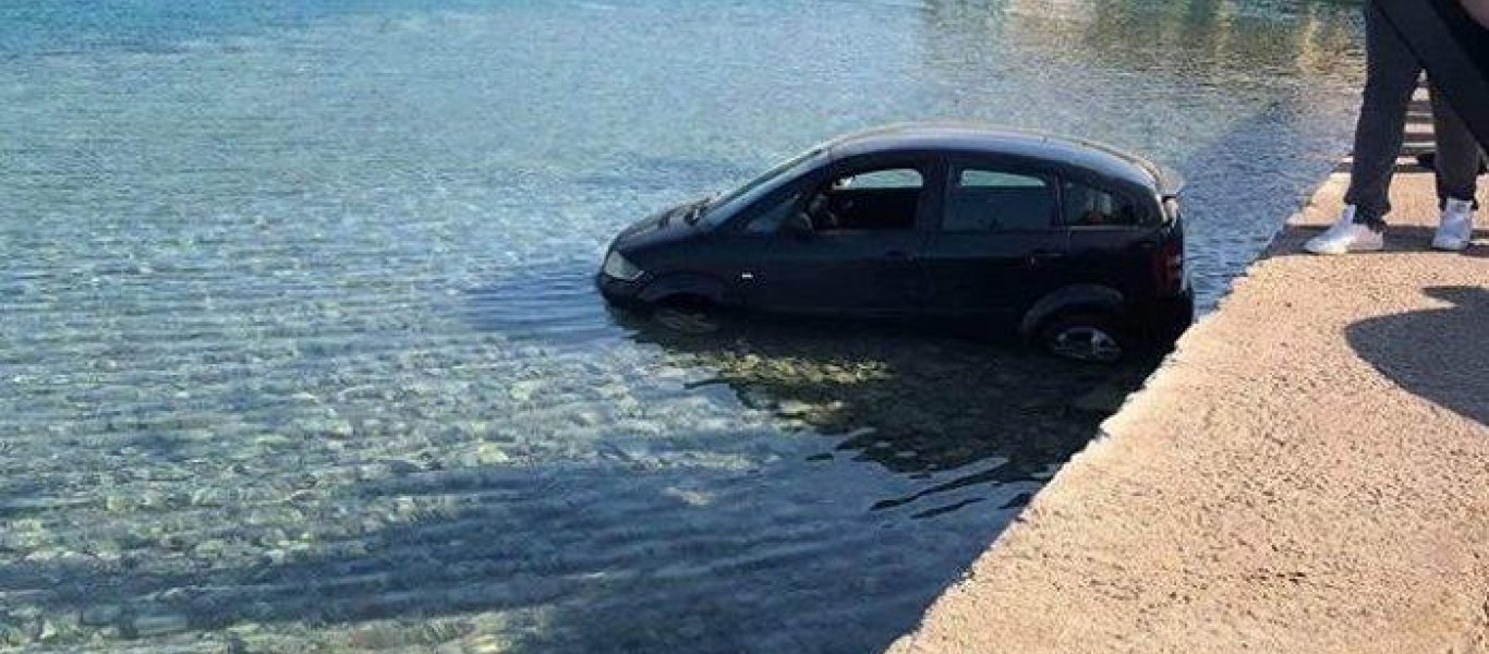 Πόρτο Χέλι: Αυτοκίνητο έπεσε στη θαλάσσια περιοχή Κοιλάδας