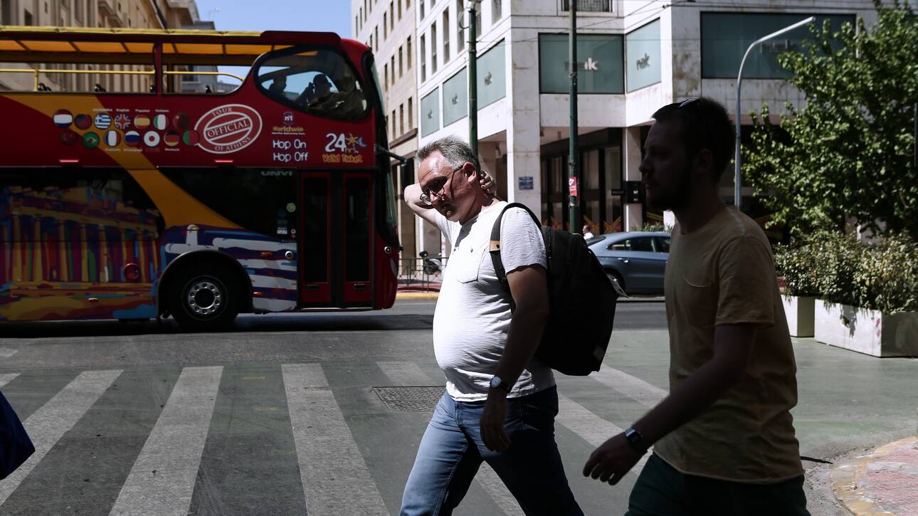 Lockdown για ανεμβολίαστους από αύριο και διαχωρισμός πολιτών: Βγήκε το ΦΕΚ για τις απαγορεύσεις – Αναλυτικά όσα ισχύουν