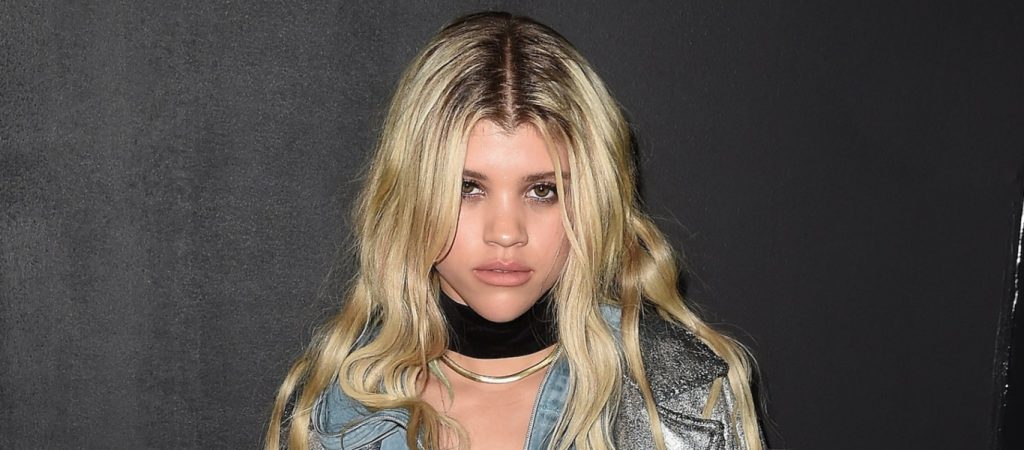 Η Sofia Richie ανάβει «φωτιές» με τα υπέροχα προσόντα της (φώτο)