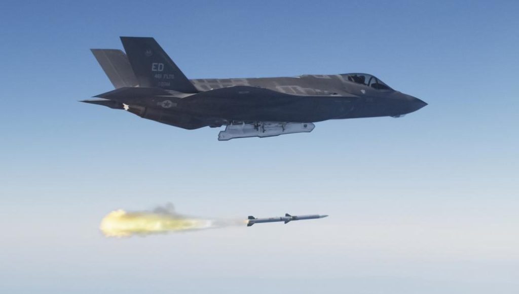 Τι θα γινόταν αν το F-35 εξοπλίζονταν με Μeteor και Spear-3;