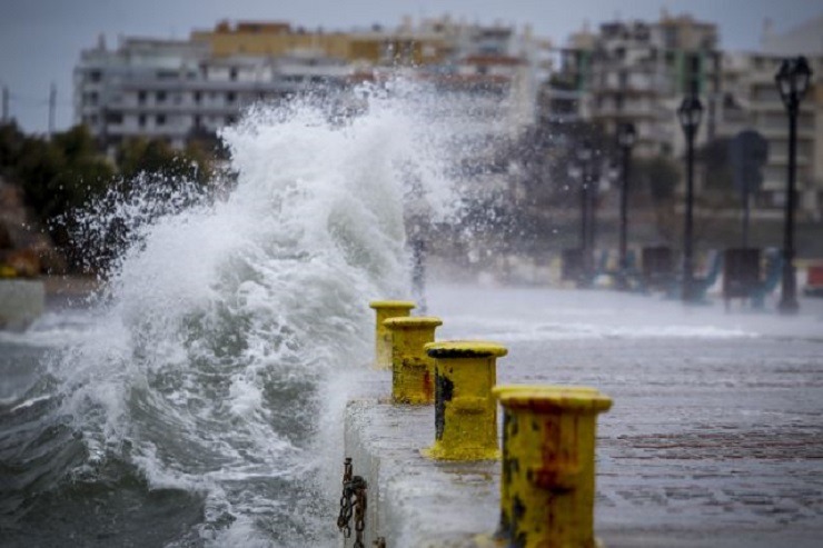 Καιρός: Βροχές κατά τόπους και πολλά μποφόρ σήμερα – Αναλυτικά η πρόγνωση