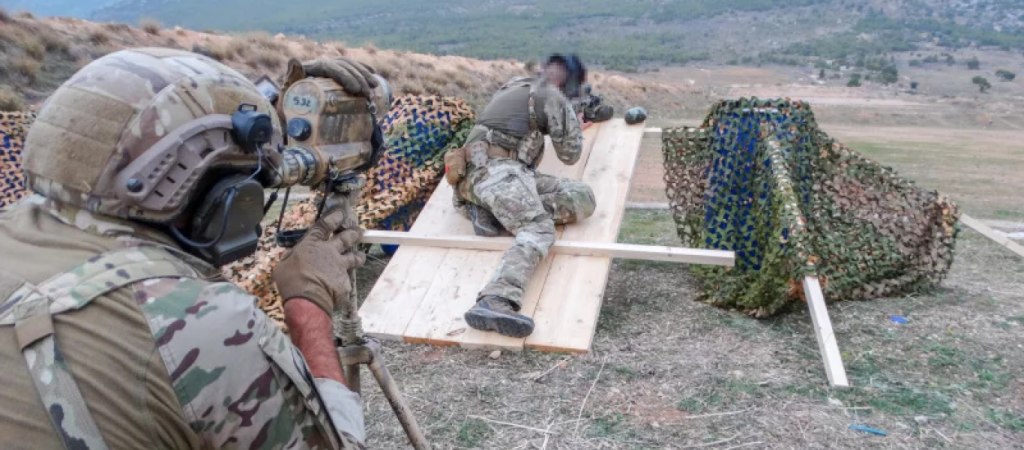 Πραγματοποιήθηκε ο διαγωνισμός ελεύθερων σκοπευτών μονάδων ειδικών επιχειρήσεων στα πεδία βολής Κανδηλίου και Μεγάρων