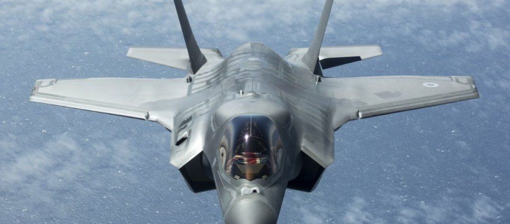 Μαχητικό F-35 της Βρετανίας συνετρίβη στη Μεσόγειο