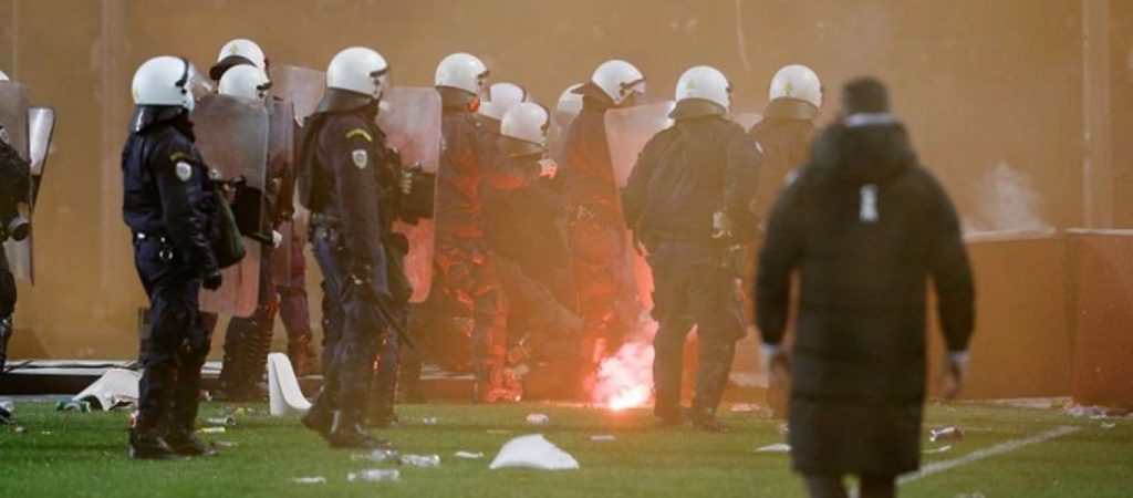 Επεισόδια στην Τούμπα: Στον εισαγγελέα οι τέσσερις συλληφθέντες