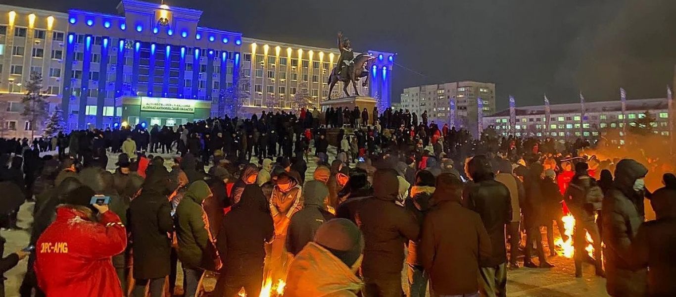 Κατάσταση έκτακτης ανάγκης σε όλο το Καζακστάν – Συγκρούσεις  αερομεταφερόμενων μονάδων με τρομοκράτες (upd)