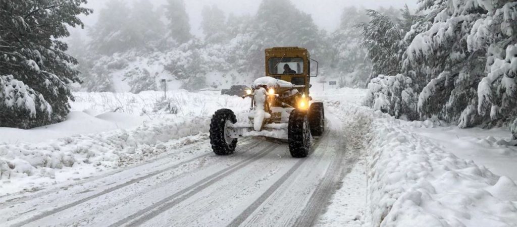 Meteo: Οι περιοχές της Αττικής που αναμένεται το μεγαλύτερο ύψος χιονιού (φώτο)