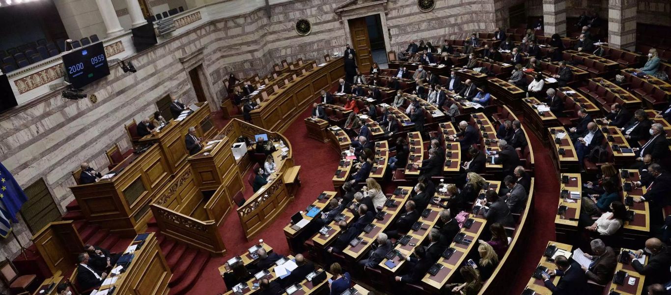 Βουλή: Συνεχίζεται η συζήτηση επί της πρότασης μομφής – Το βράδυ η ψηφοφορία