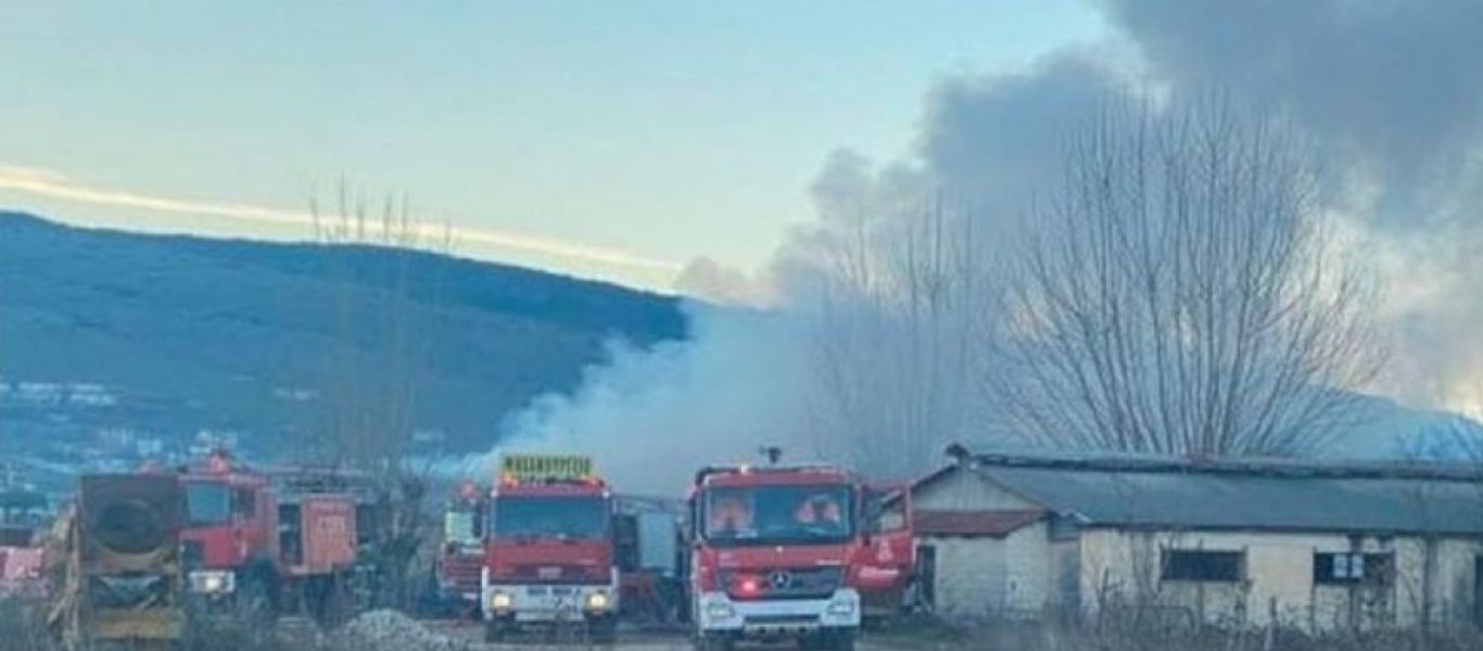 Ιωάννινα: Φωτιά ξέσπασε σε μηχανουργείο που είχε φιάλες οξυγόνου