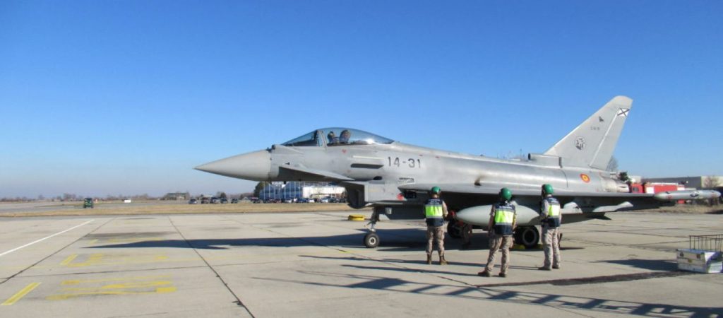 Σε πτήσεις εξοικείωσης τα ισπανικά Typhoon EF-2000 στον βουλγαρικό εναέριο χώρο