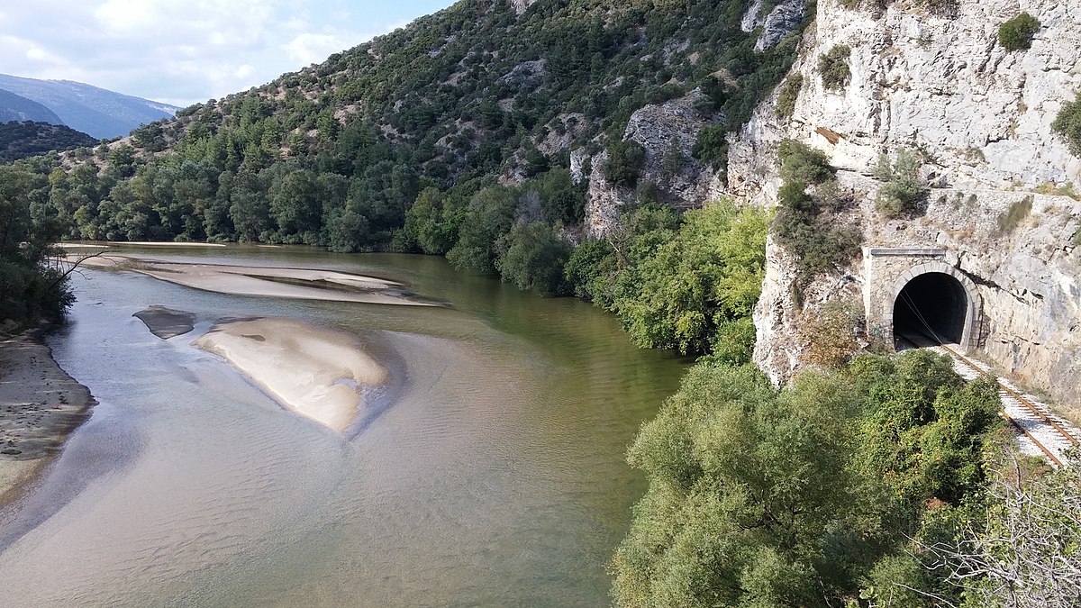 Νέστος: Έως 3,5 μέτρα έχουν «χάσει» οι παραλίες εξαιτίας της διάβρωσης