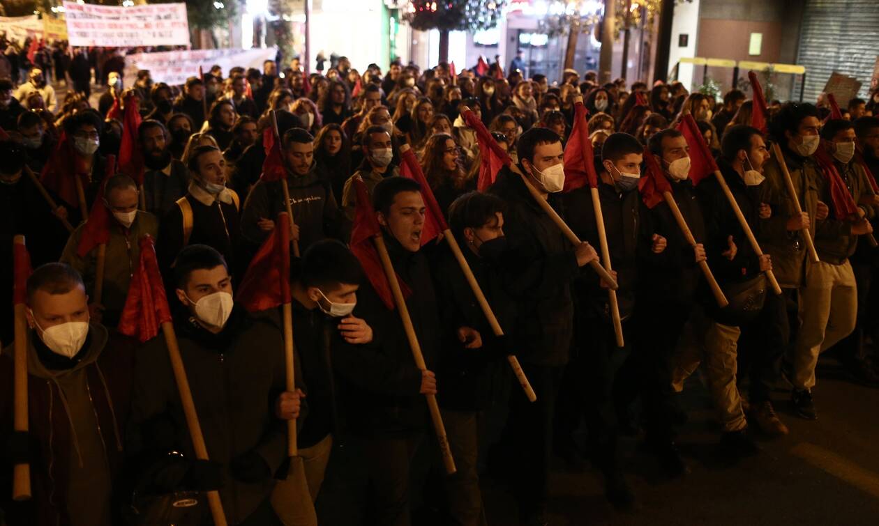 Κλειστό το κέντρο της Αθήνας λόγω αντιπολεμικού συλλαλητηρίου