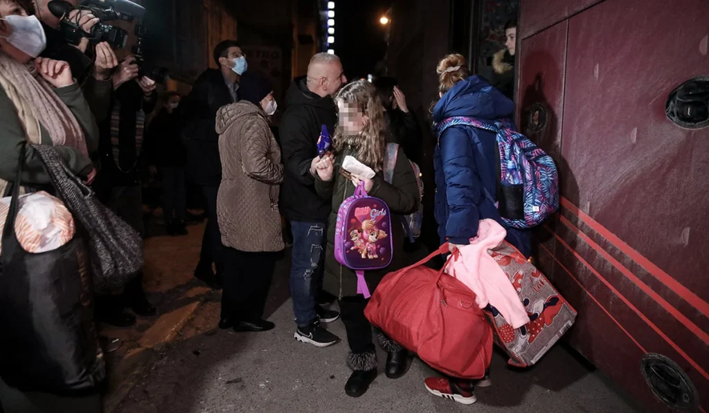 Ακόμα 571 Ουκρανοί πολίτες έφτασαν στην Ελλάδα το τελευταίο 24ωρο