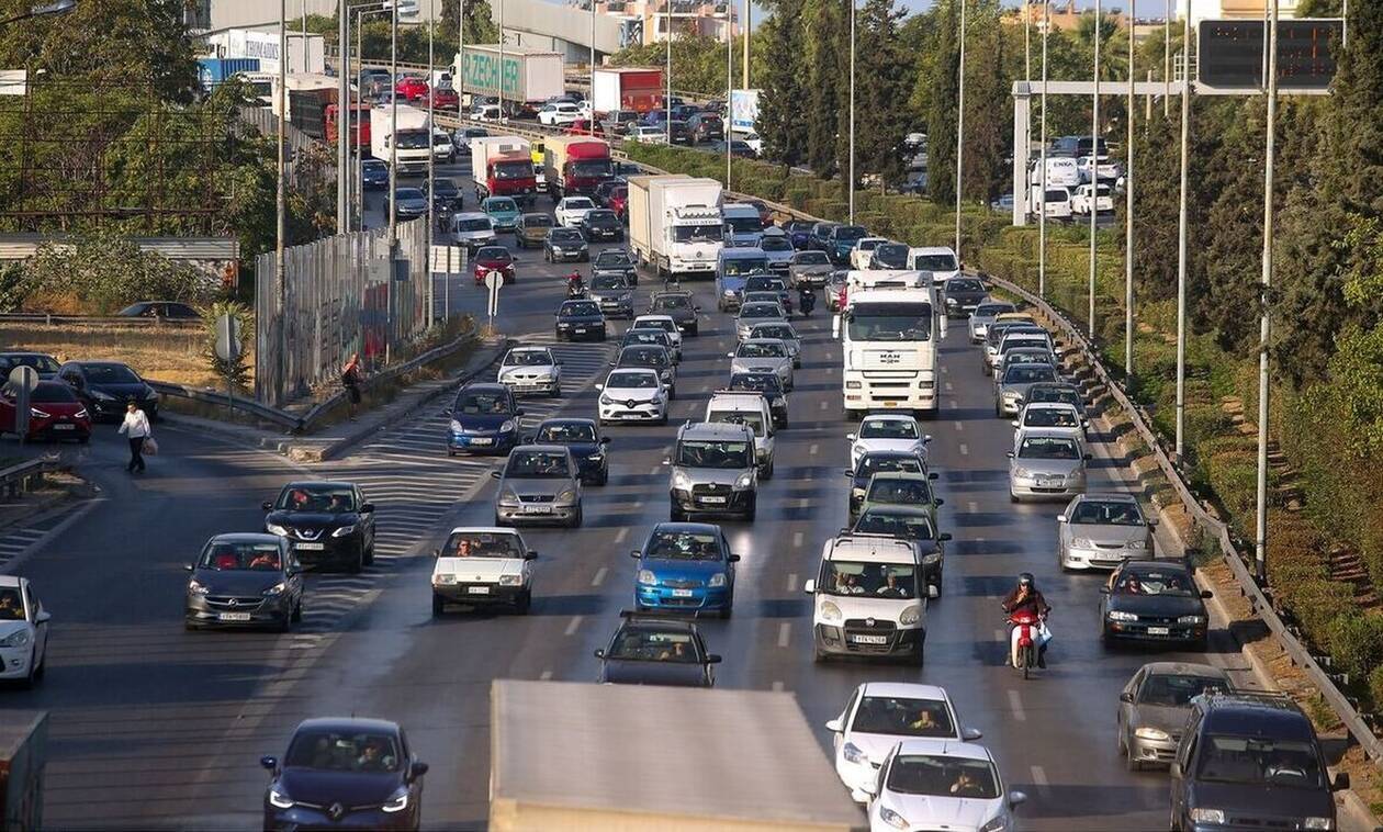 Αυξημένη η κίνηση στους δρόμους της Αττικής – Στο «κόκκινο» ο Κηφισός (χάρτης)