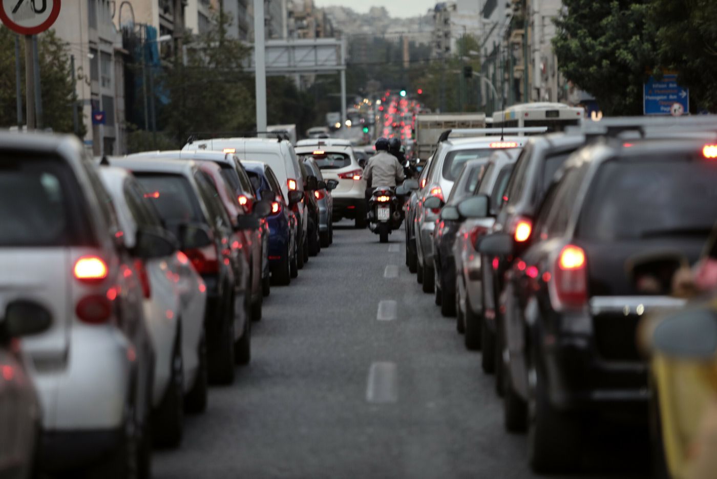 Κορυφώνεται η επιστροφή των εκδρομέων – Πού υπάρχει αυξημένη κίνηση