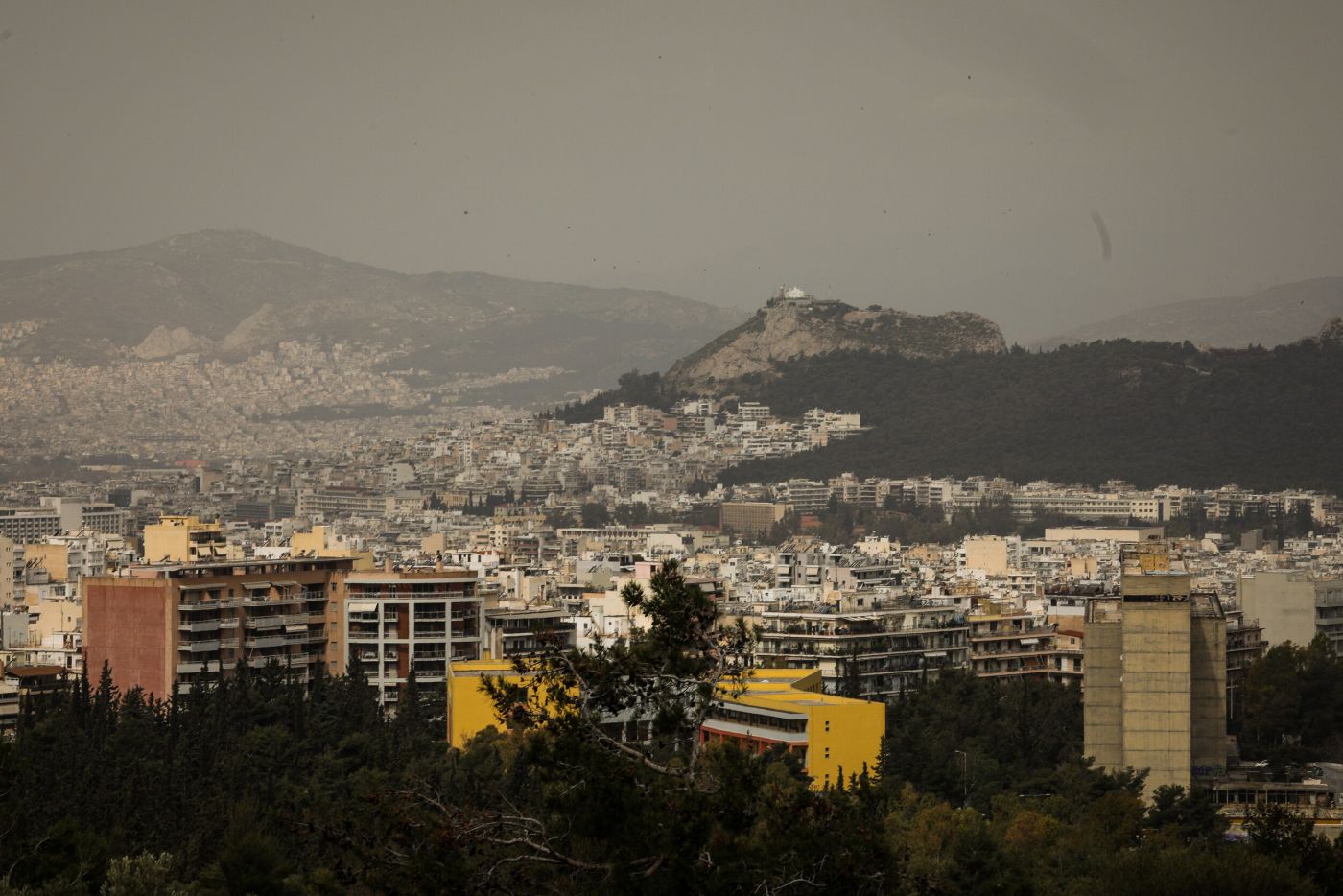 Καιρός: Με ζέστη & αφρικανική σκόνη η αυριανή μέρα