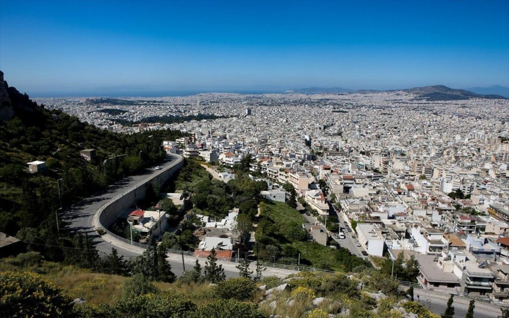 «Καλοκαιρινός» σήμερα ο καιρός: Μέχρι 27 βαθμούς η θερμοκρασία – Πού θα έχουμε τοπικές βροχές