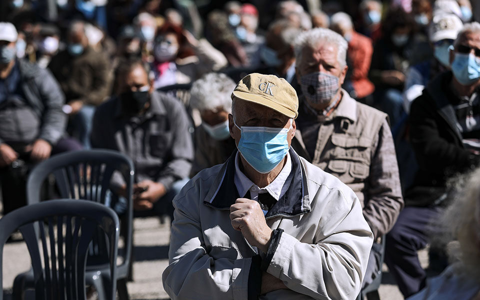 Πληθωρισμός στις ΗΠΑ: Στέλνει τους συνταξιούχους πίσω στην εργασία