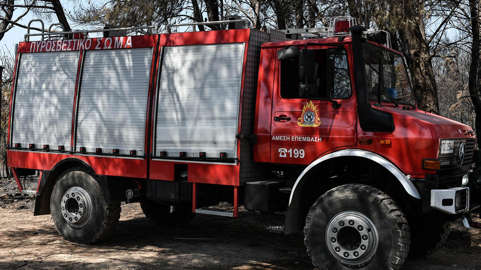Εύβοια: Φωτιά στο Αλιβέρι