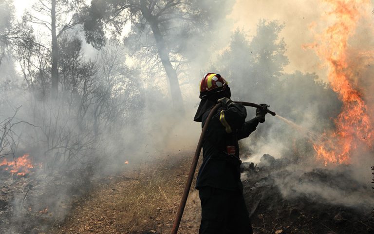 Πολύ υψηλός κίνδυνος πυρκαγιάς για 4 περιοχές – Δείτε τον χάρτη πρόβλεψης