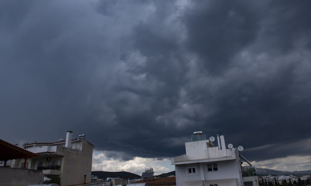 Καιρός: Έρχονται βροχές, καταιγίδες και ισχυροί άνεμοι – Aλλαγή σκηνικού