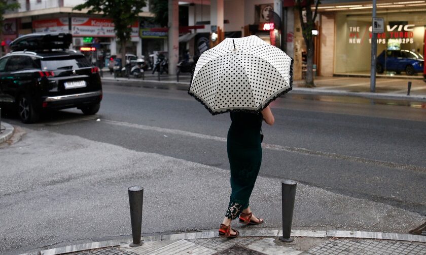 Καιρός: Βροχές και σποραδικές καταιγίδες σήμερα – Οι περιοχές που θα επηρεαστούν