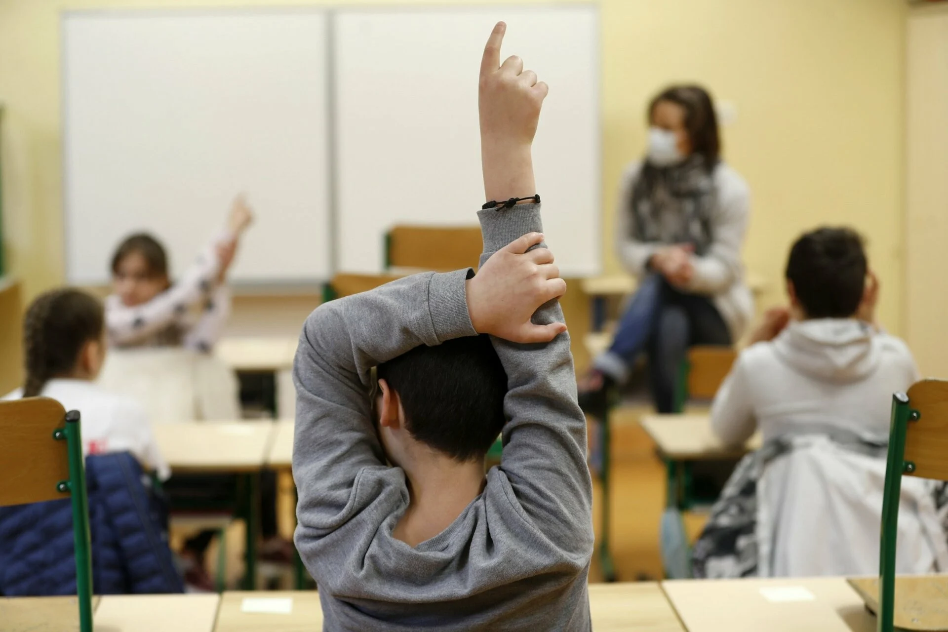 Γαλλία: Χωρίς μάσκα οι μαθητές στα σχολεία