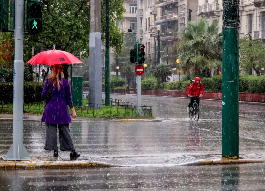 Καιρός: Ισχυρή κακοκαιρία τις επόμενες ώρες