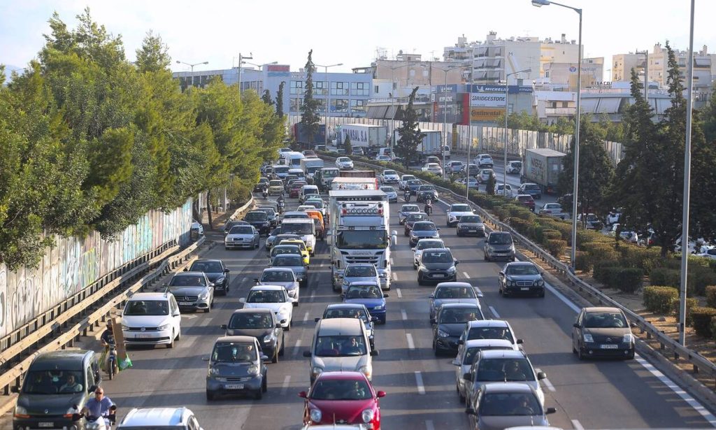 Δείτε σε ποιους δρόμους της Αττικής υπάρχει αυξημένη κίνηση (χάρτης)