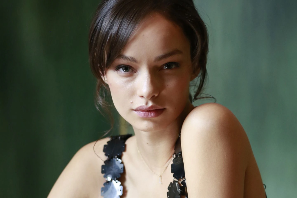 Luma Grothe: Η «καυτή» μελαχρινή Βραζιλιάνα που θα σε κάνει να «χάσεις» το μυαλό σου (φώτο)