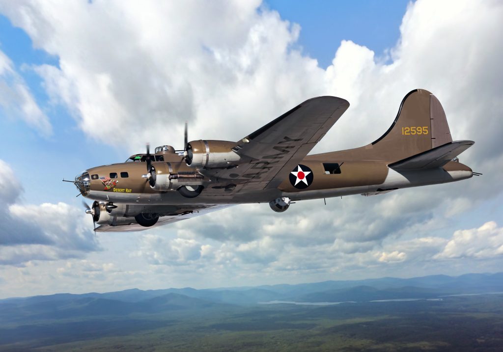 Τραγωδία στο Ντάλας: B-17 και P-51 συγκρούστηκαν στον αέρα σε αεροπορική επίδειξη