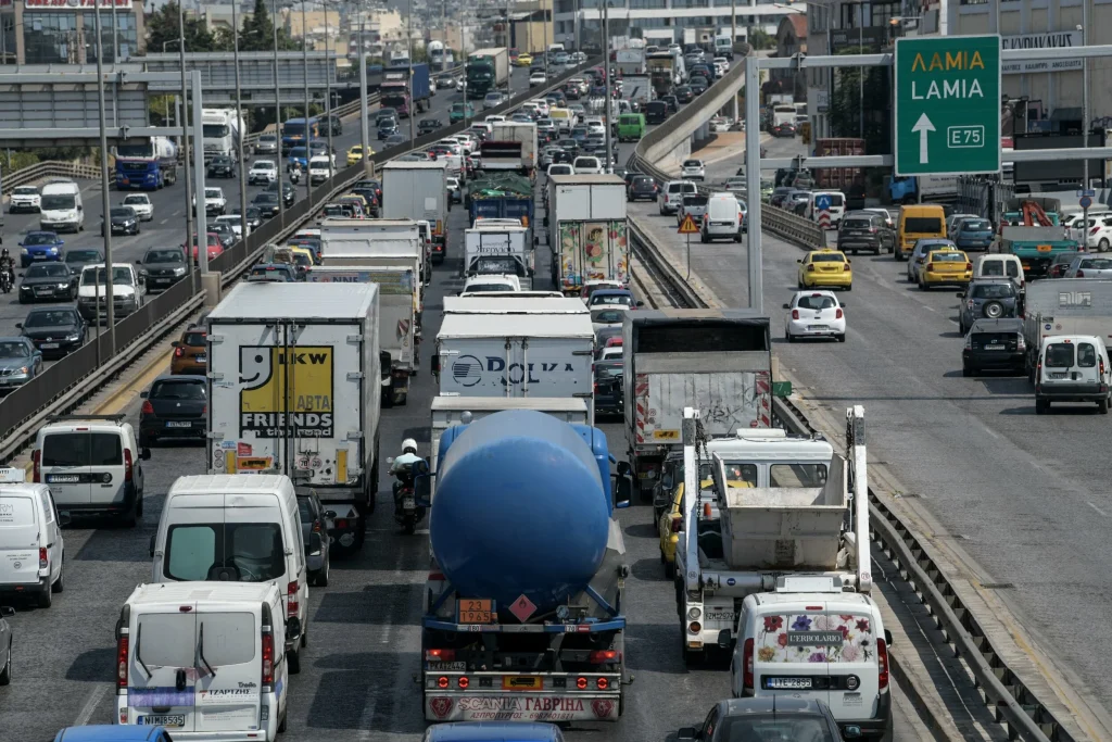 Κηφισός: Τροχαίο στο ύψος του Ίλιον – Ξανά κίνηση στους δρόμους