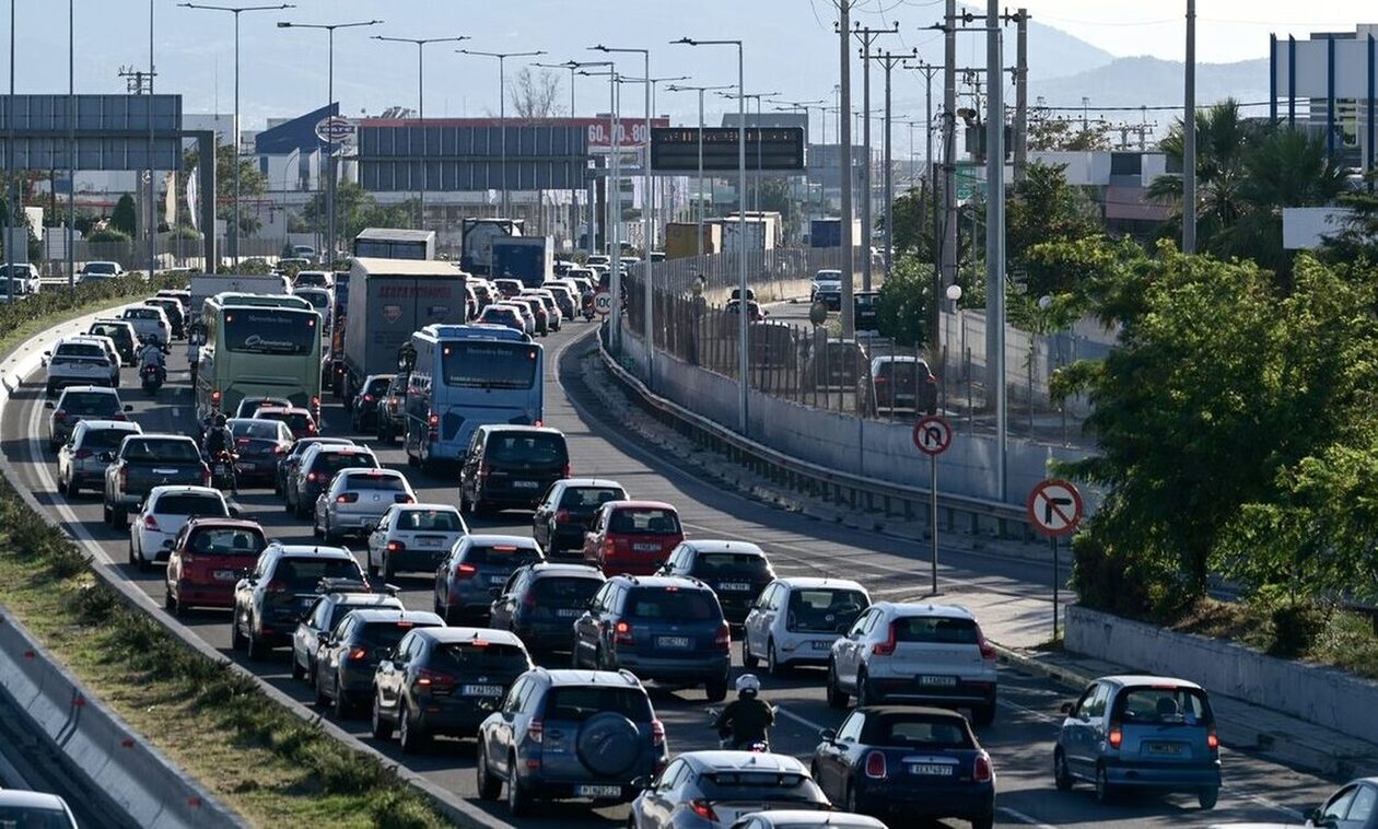 Δείτε σε ποιους δρόμους της Αττικής έχει αυξημένη κίνηση (χάρτης)